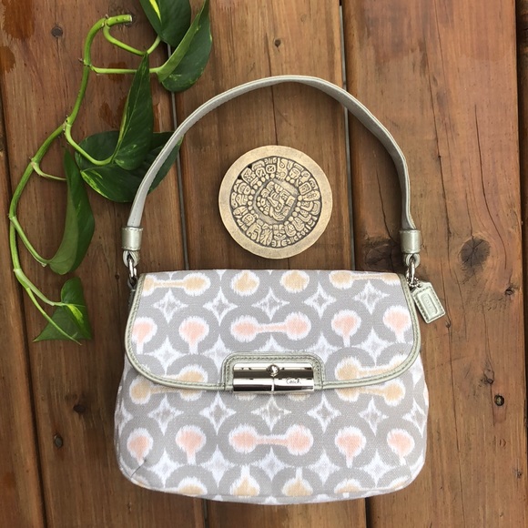 Coach Handbags - Coach Kristin IKAT handbag purse with C logo print in silver grey pink c…
